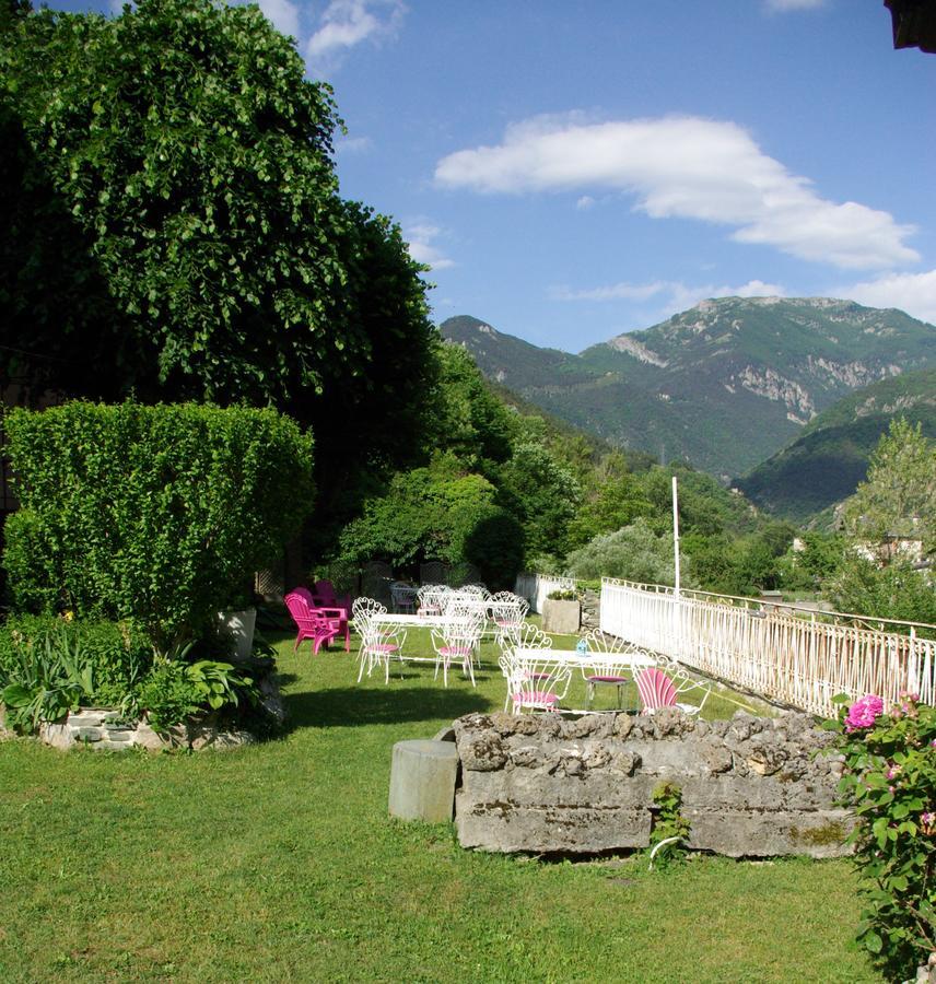 Hotel Le Mirval La Brigue Exterior foto